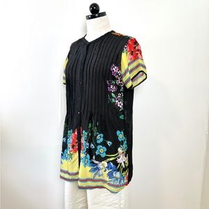 Johnny Was long black floral button up blouse short sleeve size medium